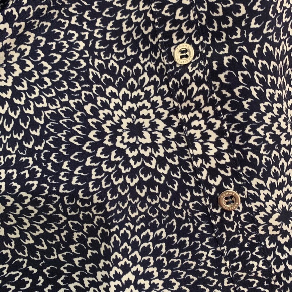 navy floral print skirt - Picture 2 of 3